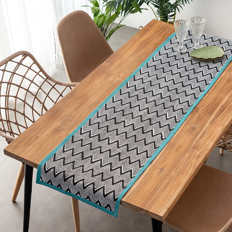 【訳あり】バリ島マクラメテーブルランナー約175cm 通常27,500円が 訳あり】バリ島マクラメテーブルランナー約175cm 通常27，500円が