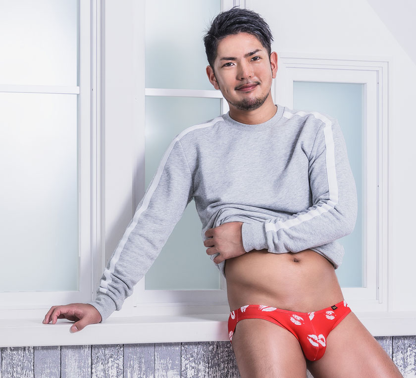 楽天市場 G Station ジーステーション キスマーク柄 モッコリ ビキニ フルバック メンズ 男性下着 立体縫製 ブーメランパンツ Asian Closet