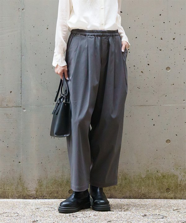 as know as さらひやタックＰＴ レディース ボトムス パンツ テーパードパンツ パンツ タック 細見え ストレッチ素材 フルレングス レーヨン ナイロン ポリウレタン ドゥバズ｜AS KNOW AS　店