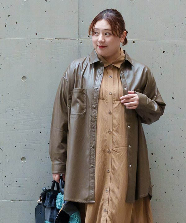 as know as 実は便利な合皮のSH レディース 大きいサイズ トップス シャツ 合成皮革 長袖 ゆったり BIGシルエット 前開き 羽織 ポケット モード カジュアル タック 衿 オオラカ|AS KNOW AS 店