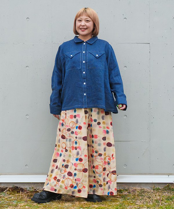 as know as アサカツＳＨ レディース 大きいサイズ トップス シャツ シャツ 前開き 羽織 長袖 カフス フラップ ポケット 麻 シャリ感 タック ピンタック ヨーク フレアー オオラカ