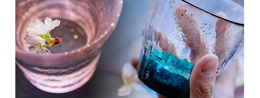 津軽びいどろ グラス 氷華 ロックグラス 300ml 日本製 木箱入り 伝統工芸品 金箔 津軽ビードロ ビイドロ びーどろ カップ コップ タンブラー フリーカップ 手作り 杯 ギフト 酒器 化粧箱 プレゼント 還暦祝 敬老の日 御祝 結婚祝 父の日 お中元 KT444 津軽びいどろ グラス 氷華 ロックグラス 300ml 日本製 木箱入り 伝統工芸品 金箔 津軽ビードロ ビイドロ びーどろ カップ コップ タンブラー フリーカップ 手作り 杯 ギフト 酒器 化粧箱 プレゼント 還暦祝 敬老の日 御祝 結婚祝 父の日 お中元 KT444