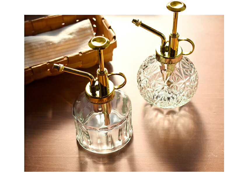 当店だけの限定モデル アンティーク調 霧吹き ガラス スプレーボトル おしゃれ 水やり 観葉植物 園芸用 ミストスプレー 細かい ゴールド 詰め替えボトル プッシュボトル かわいい 上品 多肉植物 葉水用 洗濯 洗面用品 掃除 ガーデニング グリーン フラワー 花 インテリア