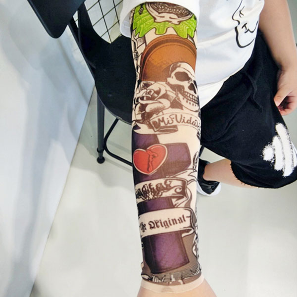 キッズ タトゥー アームウォーマー Tatoo タトゥー風 腕 カバー アーム ウォーマー おしゃれ かっこいい 男の子 フェイク 子供 漫画デザイン クール ボディアーム 暖かい スリーブ 女の子 Uv対策 ラッシュガード 小学生 子供服 韓国子供服 韓国ファッション 日焼け対策