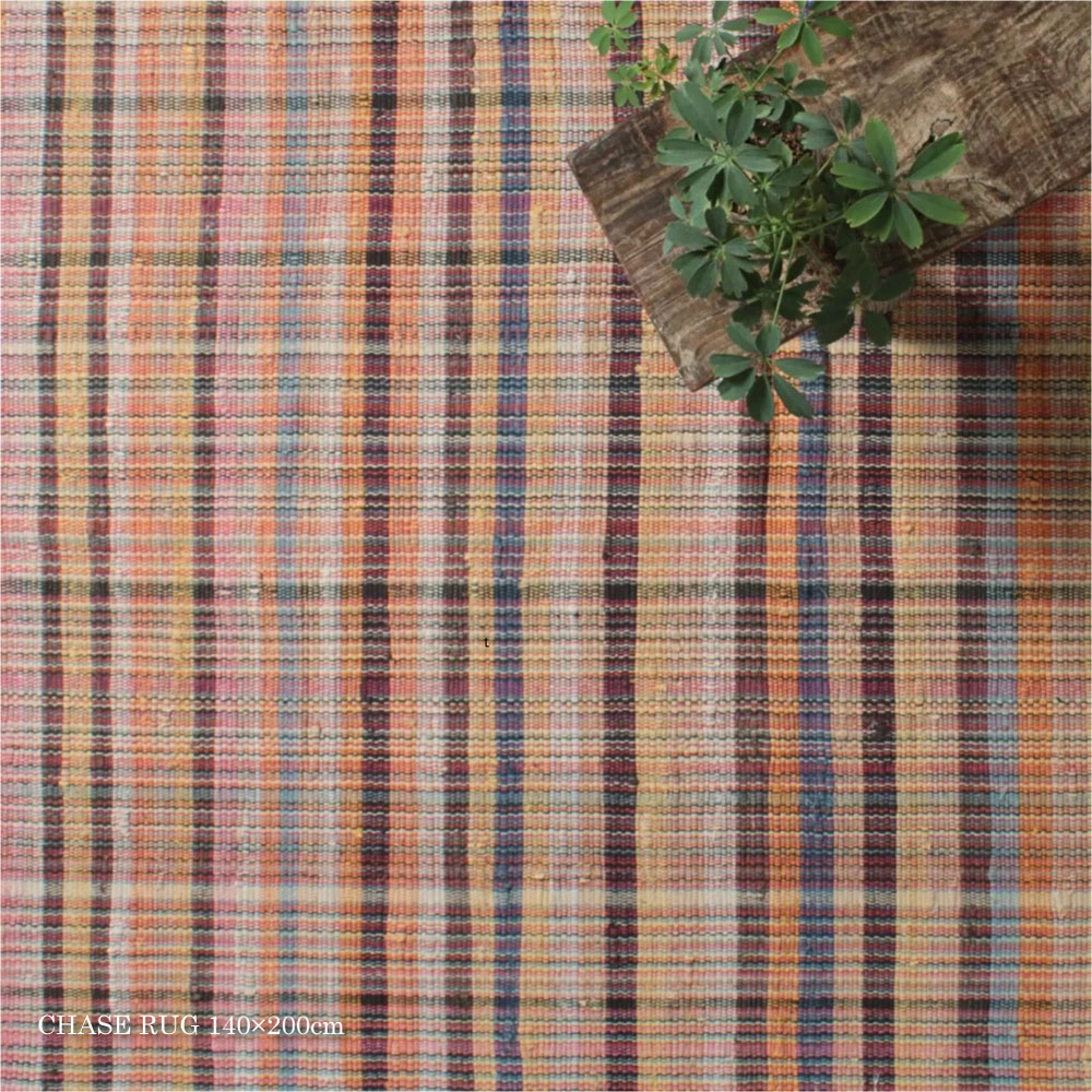 ラグ ラグマット 140×200cm リサイクルファブリックラグ 140×200cm 綿 チェック柄 カラフル縦糸 ナチュラルトーン インド製 個性派 おしゃれ コーディネート RugRu CHASE 36264