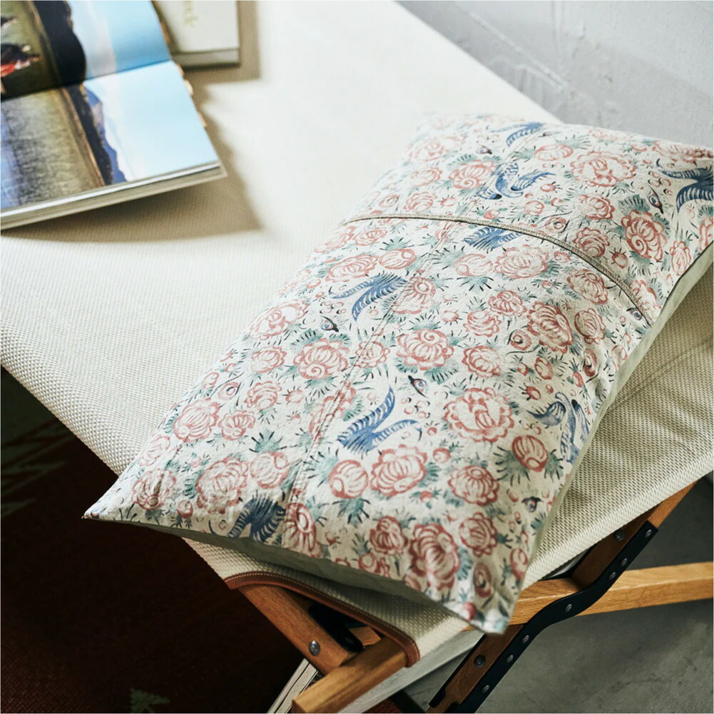Basshu Long Feather Cushion Floral ロングクッション フローラル 45&times;75cm クッション 長方形 洗える 大きい 大きめ 北欧 植物 花柄 おしゃれ インテリア ナチュラル 綿 コットン ネイティブ エスニック アジアン アンティーク ビンテージ ベージュ アイボリー｜asquisse home living
