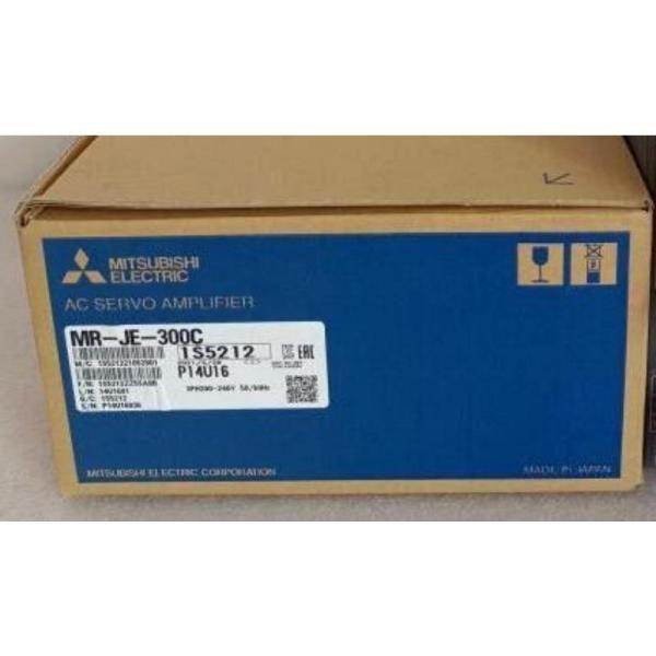 新品【 ★貨物輸送無料 】MITSUBISHI 三菱電機 MR-JE-300C サーボ運転【６ヶ月引きうける】