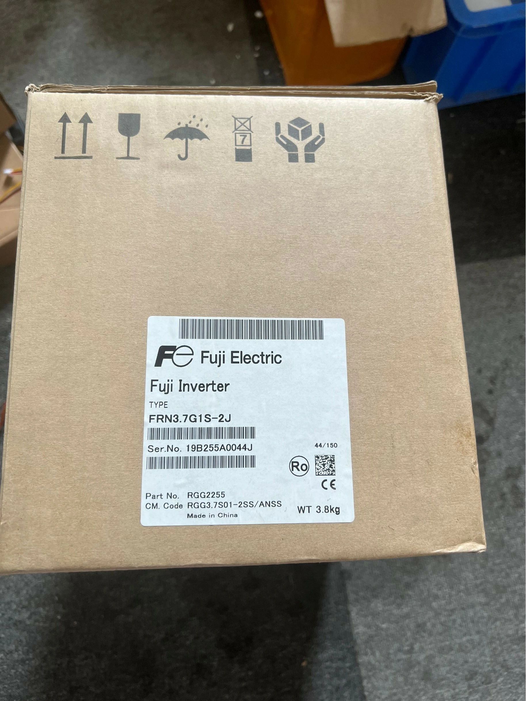 【 新品★貨物輸送無料 】富士電機 形 はたご屋取り替えっこ FRN3.7G1S-2J【６ヶ月引き請ける】