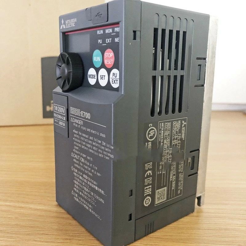 新品【 ★貨物輸送無料 】MITSUBISHI 三菱電機 FR-E720-11K-CHT (11KW)用はたご屋取り替えっこ【６ヶ月引きうける】