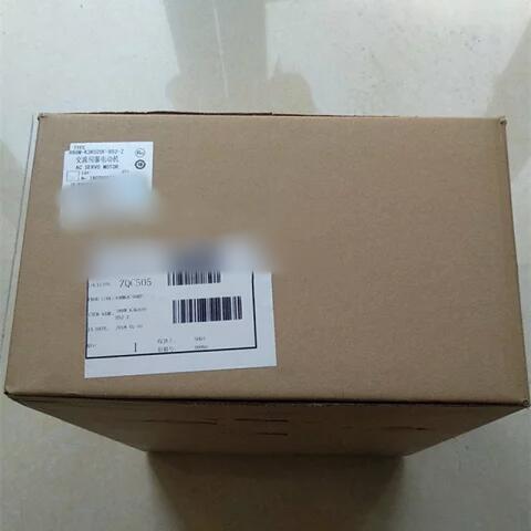 【新品★貨物輸送無料】OMRON オムロン R88M-K3K020H-BS2-Z 用 サーボ原動機【６ヶ月引きうける】