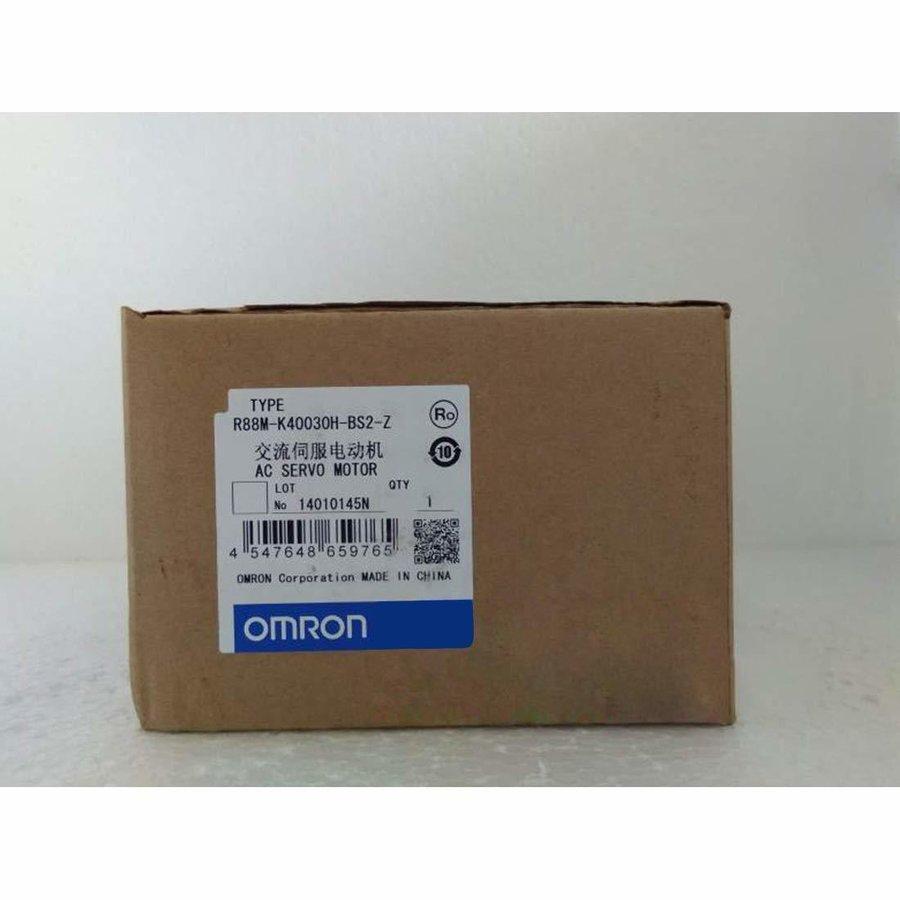 【新品★貨物輸送無料】OMRON オムロン R88M-K1K030H-S2-Z 用サーボ原動機【６ヶ月引き受ける】