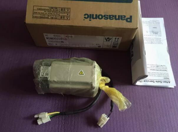 新品 PANASONIC/パナソニック サーボ原動機 MSMD022P1D 【6ヶ月引きうける】