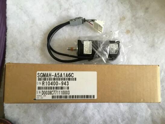 新品 貨物輸送無料 YASKAWA サーボ原動機 SGMAH-A5A1A6C 【6ヶ月引きうける】