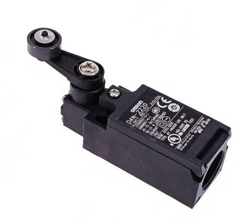 【新品★貨物輸送無料】OMRONオムロン 小型セーフティリミテッド D4N-2220 【６ヶ月引き請ける】