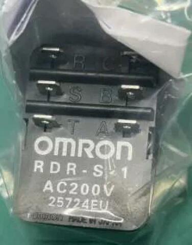 【新品★貨物輸送無料】  OMRON オムロン RDR-S-1 AC200V【６ヶ月引きうける】