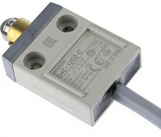【 新品★貨物輸送無料 】 10個入り口・入口仕掛ける OMRON オムロンD4C-1202-C 用リミットスイッチ【６ヶ月引き受ける】