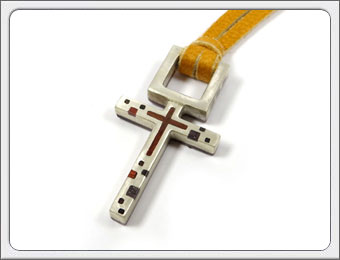 木人軒（モクジンケン） spuaer cross pendant/スクエアクロスペンダント 【ウッドペンダント 木製ペンダント 寄木アクセサリー 木彫 寄木 高品質 ブランド プレゼント】 26,499円