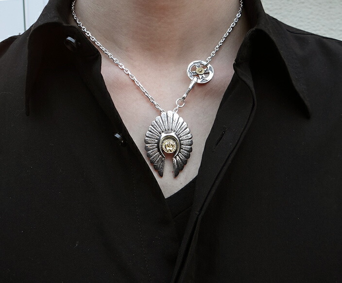 Dear Blossom ディア 手彫り ブロッサム Indian Head K18 ショップ Naja Metal ネットショップ インディアン ヘッド K18ナジャメタル T 093 インディアンジュエリー メンズ シルバー ペンダント アステリズム代官山 Dear Blossom ディア 手彫り ブロッサム Indian Head K18 ショップ Naja Metal ネットショップ インディアン ヘッド K18ナジャメタル T 093 インディアンジュエリー メンズ シルバー ペンダント アステリズム代官山