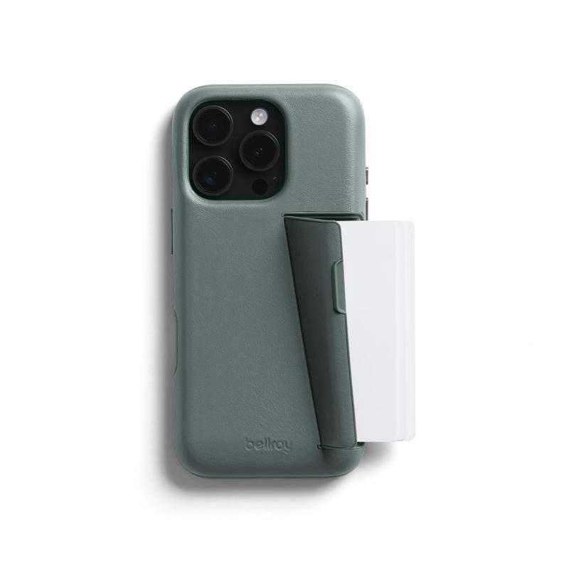 Bellroy Phone Case ? 3 Card iPhone 16 Pro Max用 レザーのiPhoneケース スマホウォレット
