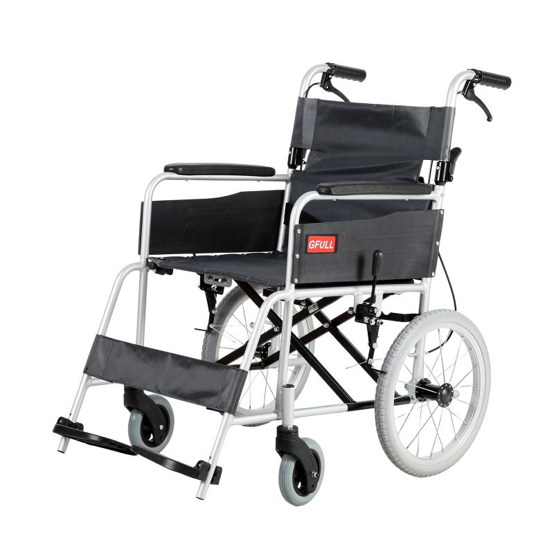 車いす 軽さ 折りたたみ 軽銀製 御手伝いうち切り付き添い人 パウダーコンパクト 自走 自走式 介否張りさける 多役立つこと アームレスト 踊躍上ぼり式 お年老い 旅する用 室内用 出で立つ用
