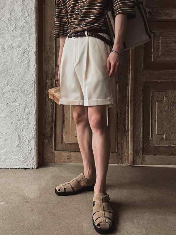 ショートパンツ メンズ ハーフパンツ 五分丈 5分丈 ボトムス ズボン ワイドパンツ ゆったり ドレープ感 落ち感 ストレート カジュアル スラックス 涼しい サマー 春夏用 通気性 無地 普段着 タウンユース 通勤 通学 ブラック カーキ｜アスターショップ