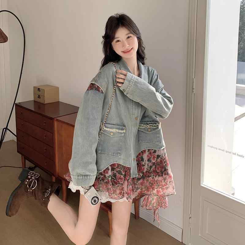 ジャケット レディース デニムジャケット アウター Gジャン 重ね着風 フェイクレイヤード 花柄 切り替え 襟付き POLO襟 長袖 ルーズ ゆったり 羽織り カジュアル 普段使い 通勤 通学 婦人服 ライトブルー 春秋｜アスターショップ