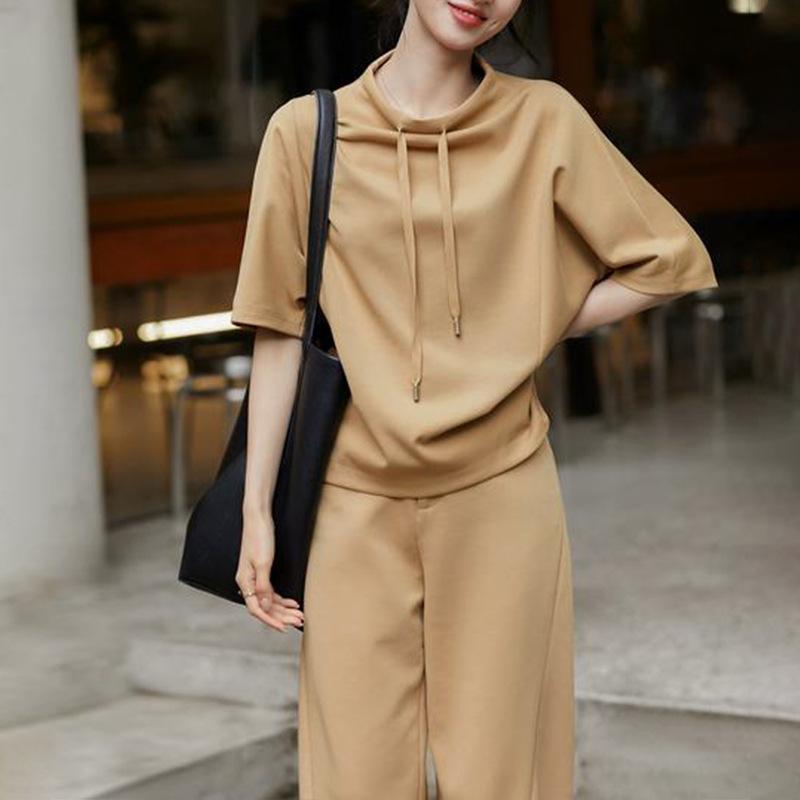 レディース 夏 セットアップ 爽快 コットン ゆったり 長袖 半袖 Tシャツ トップス ゆったり レギンス ロングパンツ ワイドパンツ コットン 綿 ポリエステル 混紡 素材 通勤 スタイル 気質 ベージュ 黒 カラーバリエーション ゆったり シルエット｜アスターショップ