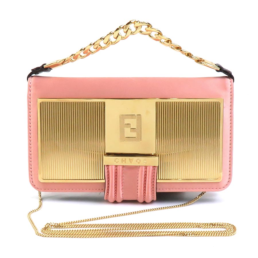 FENDI - 新品同様 フェンディ スマホケース iPhone6 ファー付き イニシャル Ｅ FENDI 新品同様 フェンディ スマホケース iPhone6 ファー付き