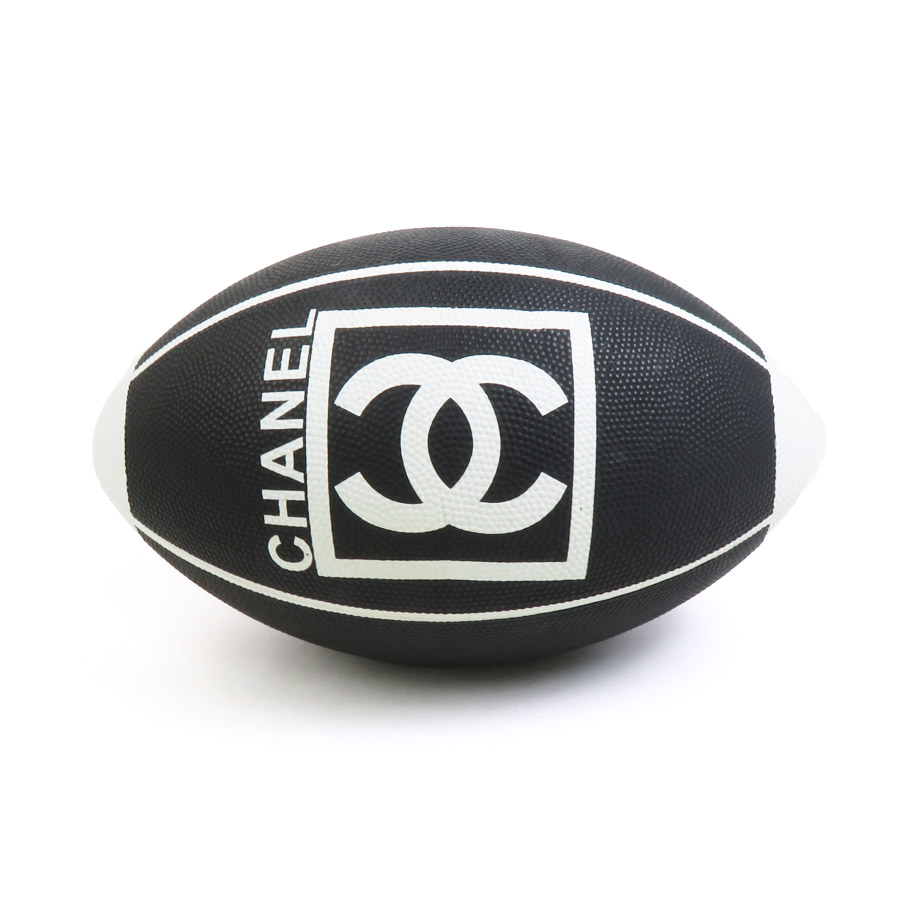 CHANEL - 美品 シャネル ココマーク 7号球 ゴム ブラック バスケットボール 黒 1537【中古】CHANEL CHANEL - 美品 シャネル ココマーク 7号球 ゴム ブラック