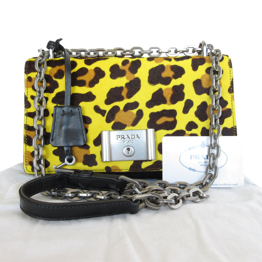 PRADAショルダー、アイボリー、美品 楽天市場】プラダ PRADA ショルダーバッグ ゼブラ アイボリーx
