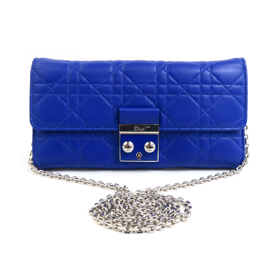 新品・未使用 Christian Dior サドル ミディアムウォレット ブルー 楽天市場】クリスチャンディオール Christian Dior ウォレット