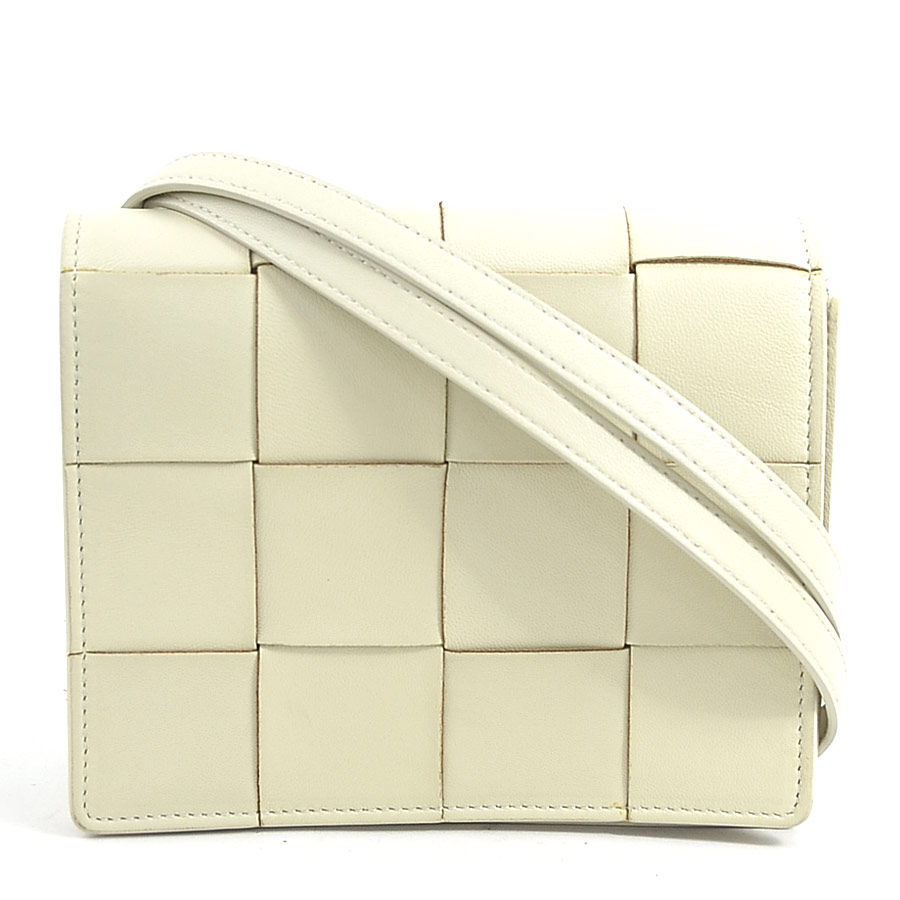 ボッテガヴェネタ BOTTEGAVENETA ショルダーバッグ カセット レザー アイボリー レディース 送料無料【中古】 h31098n
