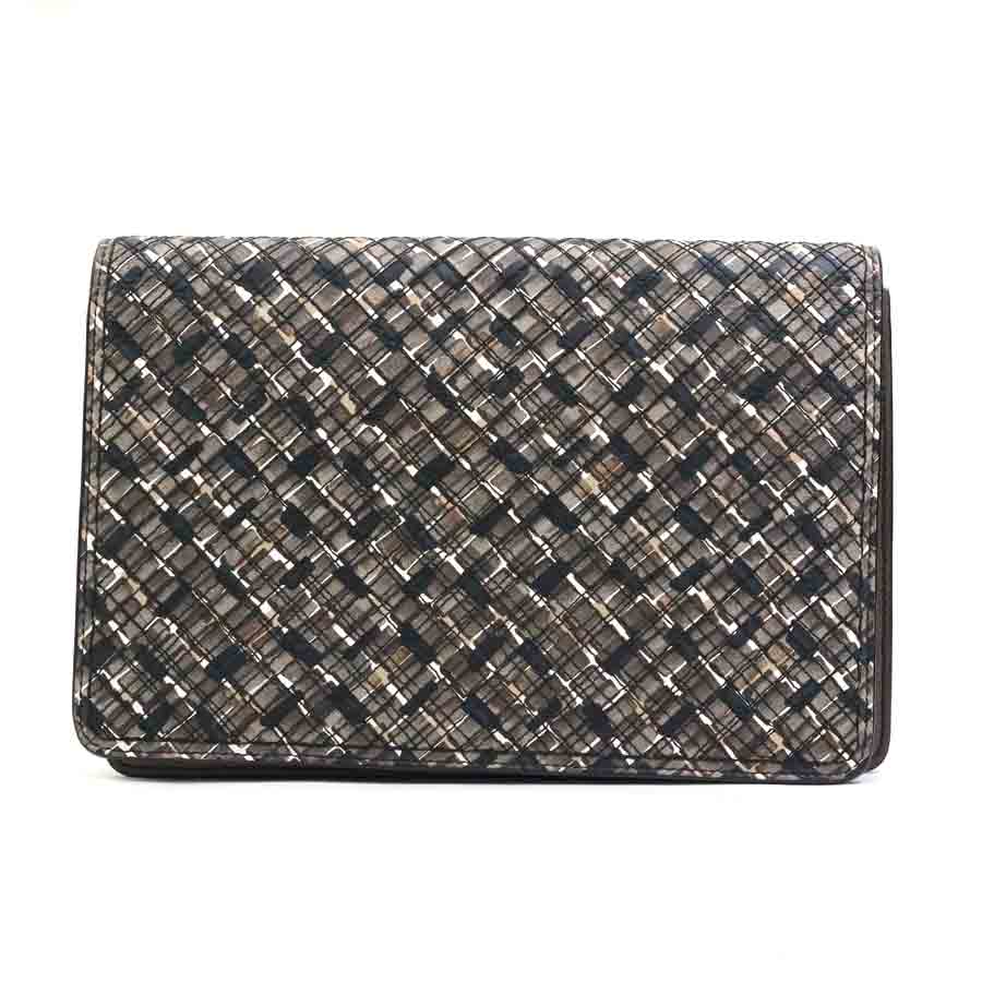 ボッテガヴェネタ BOTTEGAVENETA クラッチペダル御徒面子 イントレチャート なめし革 黒いこと×赤銅色系 ユニ一発やる 貨物輸送無料【中古】 r10694a