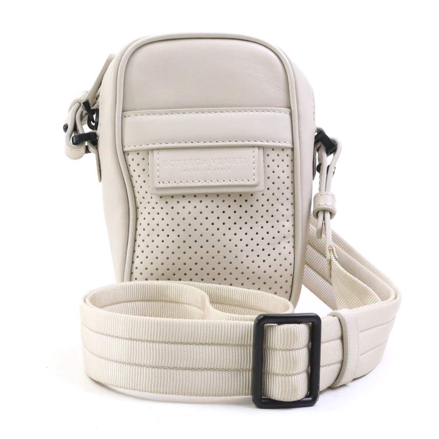 ボッテガヴェネタ BOTTEGAVENETA 斜め掛けショルダーバッグ レザー アイボリー メンズ 送料無料【中古】 e61156a