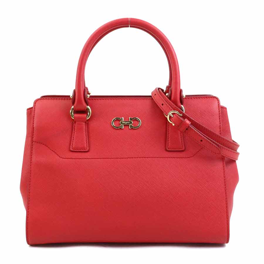 サルヴァトーレフェラガモ Salvatore Ferragamo ハンドバッグ ショルダーバッグ ガンチーニ レザー レッド ゴールド レディース 送料無料【中古】 e61381a