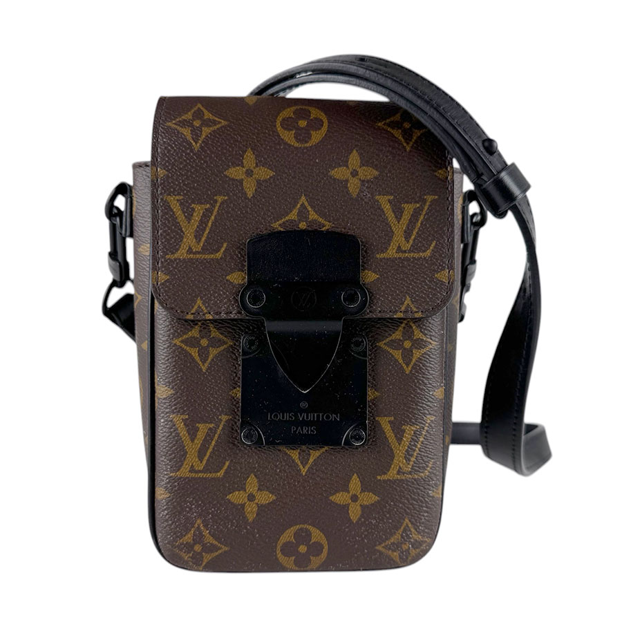 ルイ ヴィトン LOUIS VUITTON ショルダーバッグ モノグラム マカサー モノグラム S鍵を掛ける ヴェルティカル ウェアラブル ウォレット モノグラム帆布 赤銅色/黒いこと メンズ M81522 貨物輸送無料【中古】 z9398