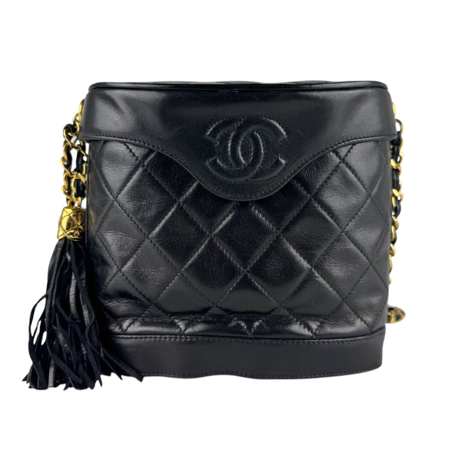 シャネル CHANEL ショルダーバッグ 子ヒツジ素はだ 黒いこと ゴールド レディース 貨物輸送無料【中古】 z9896