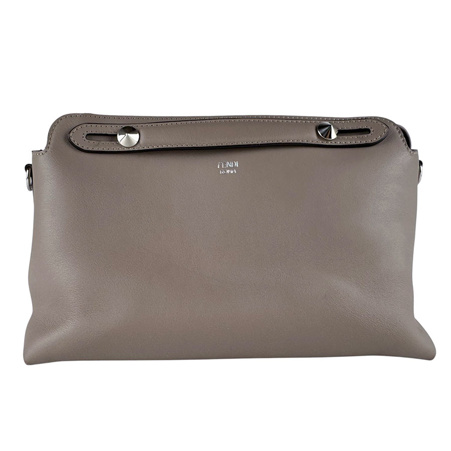 フェンディ FENDI ショルダーバッグ ハンドバッグ バイ ザ ウェイ ミディアム レザー グレージュ レディース 8BL124-1D5 送料無料【中古】 z10460｜ブランドバリュー 53,880円