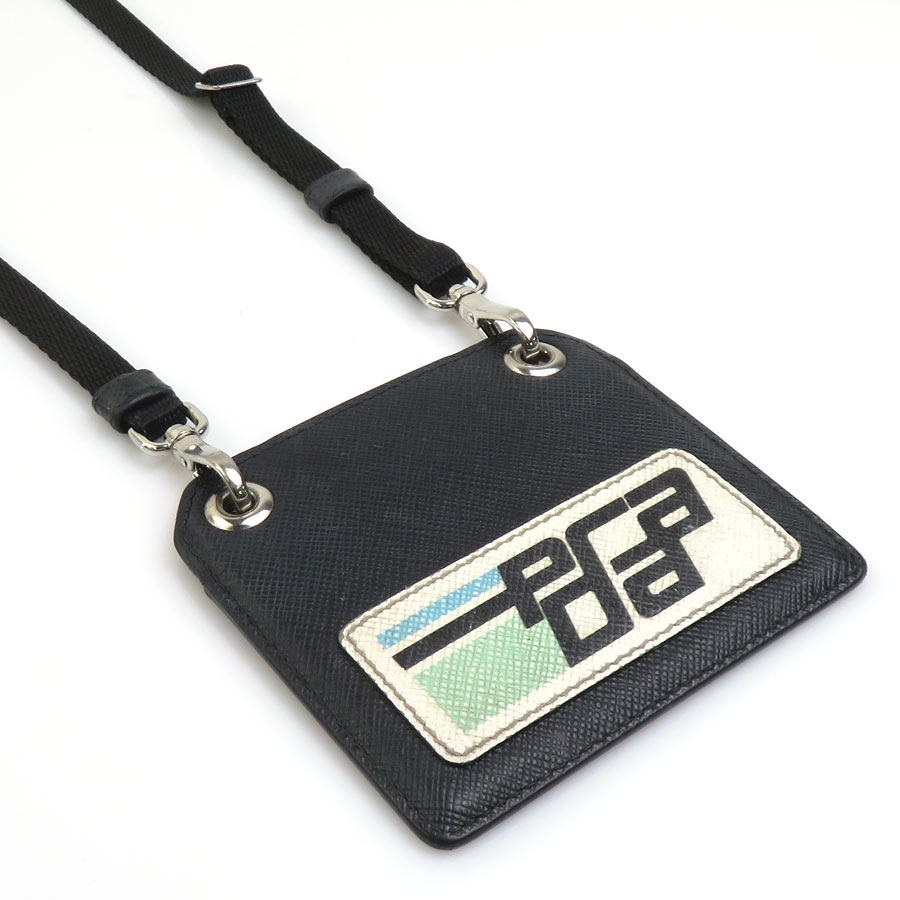 プラダ PRADA ネックストラップ カードケースホルダー レザー ブラック シルバー メンズ 送料無料【中古】 e62043a｜ブランドバリュー