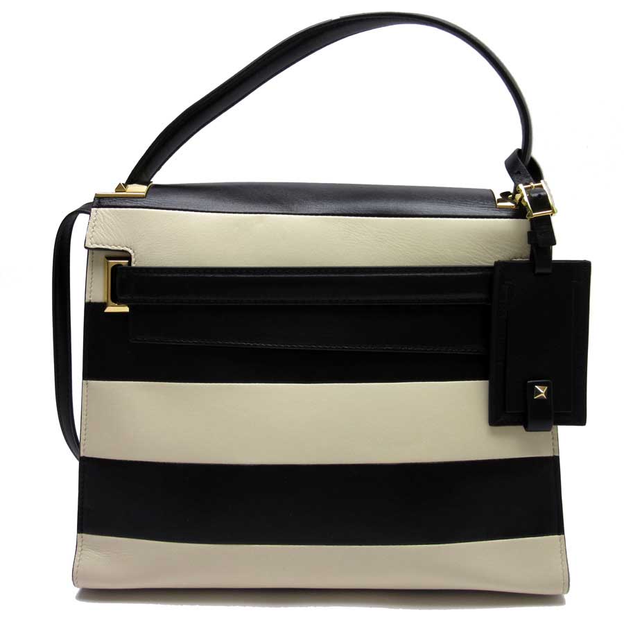 Brandvalue Rakuten Global Market Valentino Garavani Basic Pority Used Valentino Garavani Lock Studs Handbag Shoulder Bag 2way Lady Black X Ivory Gold Leather