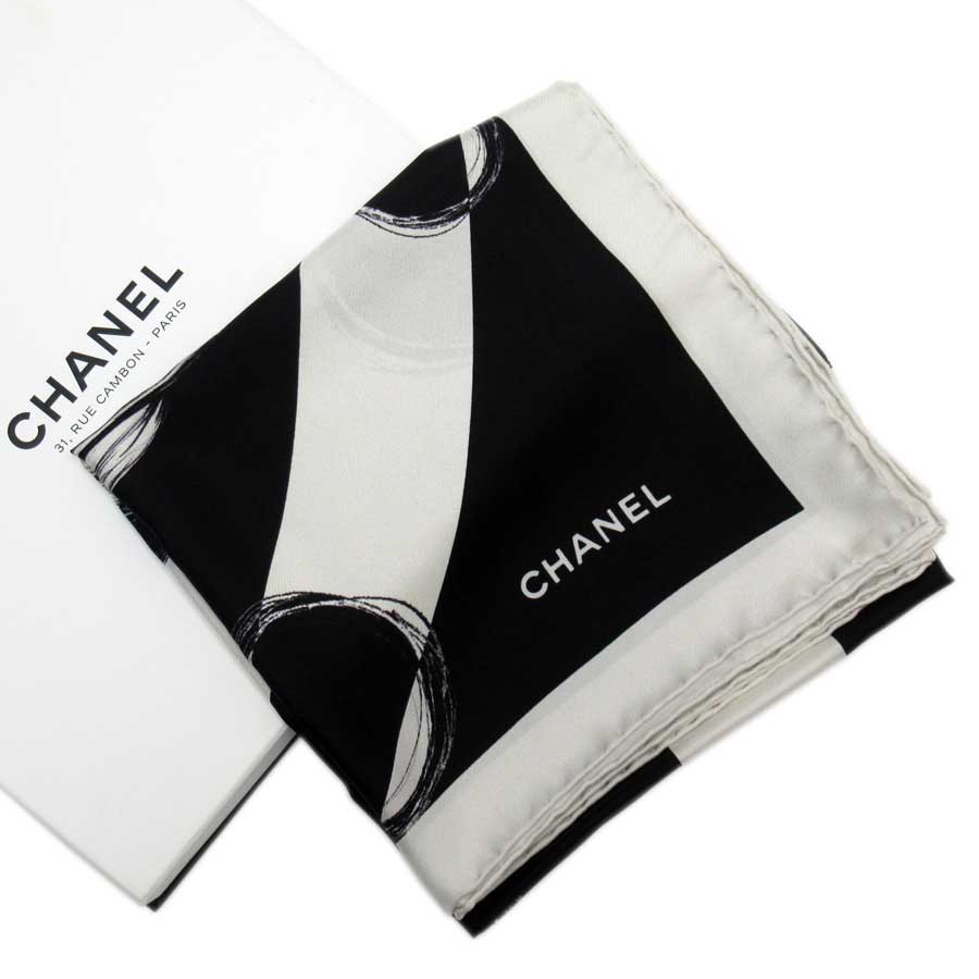 楽天市場 シャネル Chanel スカーフ ココマーク ライトグレーxブラック シルク100 レディース 中古 定番人気 ブランドバリュー