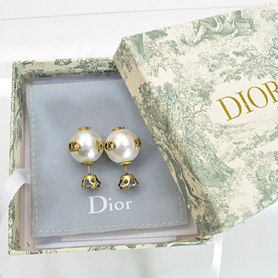 ゆったり柔らか Dior ディオール パールピアス - crumiller.com