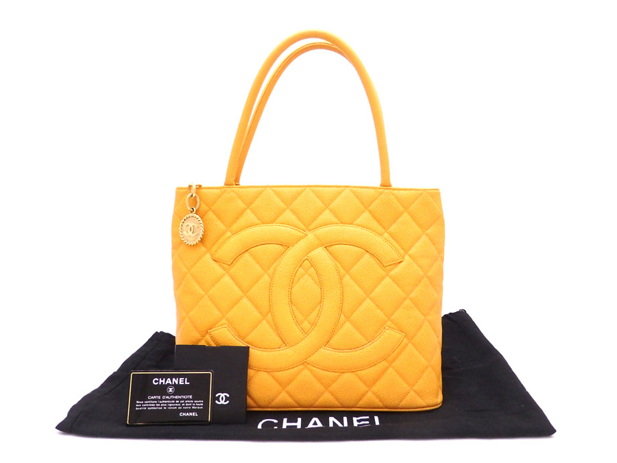 Brandvalue Rakuten Global Market Chanel Bag Matelasse It Is Chanel Matelasse Reproduction Thoth Medallion Bag Tote Shoulder Lady S Yellow Caviar Skin Leather Soot Used