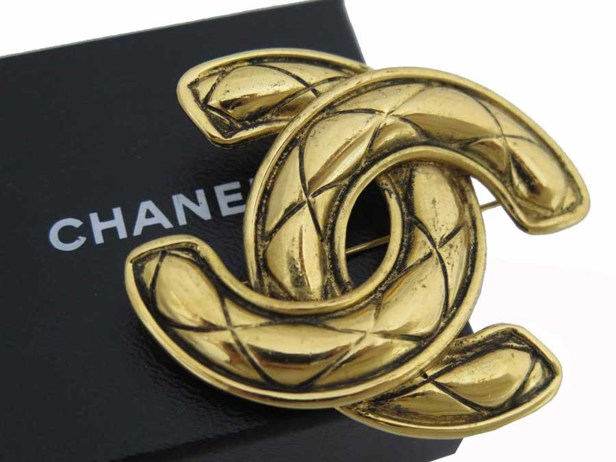 ハート㏑ CHANEL 金属素材 ゴールドの通販 by ブランディア｜シャネル