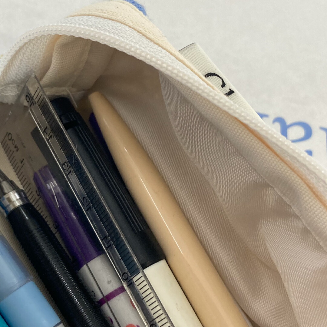 楽天スーパーセール】 Clam Round Pencilcase Black 韓国 ブランド ハンドメイド ペンケース 筆箱 高校生 大容量 小物入れ  布 ポーチ 収納 大きめ かわいい おしゃれ 整理 handmade 日本 販売 ギフト プレゼント