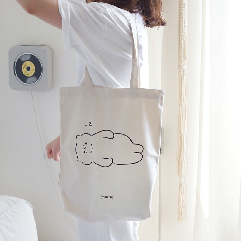 楽天市場 3months スリーピングウオン トートバッグ エコバッグ レディース 韓国 韓国ブランド 雑貨 ファブリック コットン 布 バッグ サブバッグ 折りたたみ 買い物 通勤 通学 おしゃれ 持ち手 学生 日本 販売 ギフト プレゼント 送料無料 Astore