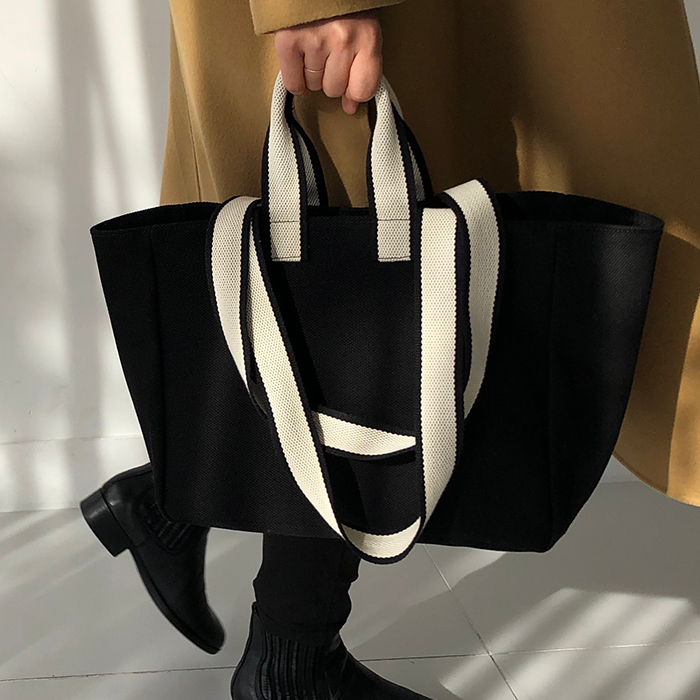 美しい Unfold Two Tone Strap Bag Tote Bag アンフォールド トートバッグ レディース 韓国 キャンバス ブランド 大きめ ホワイト 布 シンプル 無地 かわいい おしゃれ 横長 マチあり 大きい エコバッグ 通勤 通学 日本 販売 ギフト プレゼント 送料無料