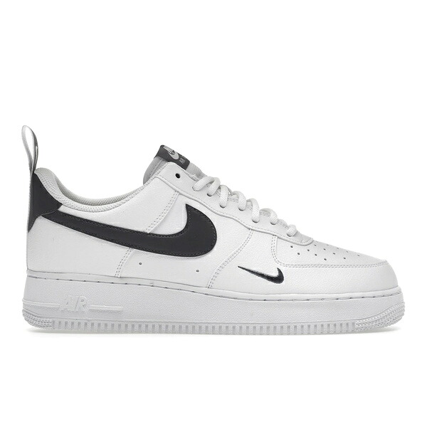 Nike ナイキ メンズ スニーカー  【Nike Air Force 1 Low \u002707 LV8 White Metallic Dark Grey】  大きさ US_12(30.0糎) White/Metallic Dark Grey