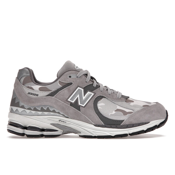 New Balance ニュー平衡にする メンズ スニーカー  【New Balance 2002R BAPE Grey】  大きさ US_7(25.0珊) Grey/Grey Camo
