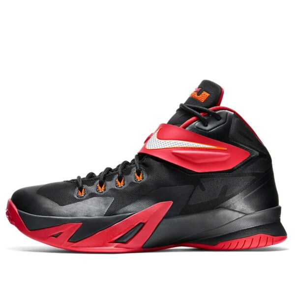 Nike ナイキ メンズ スニーカー  【Nike LeBron Zoom Soldier 8 \u0027Black Varsity Red\u0027 653641-016】  大きさ US_12(30.0糎)